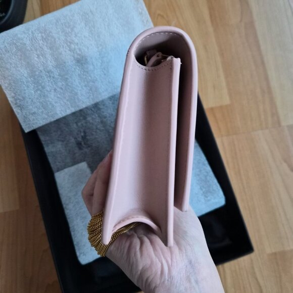 Saint Laurent Kate Tassel Wallet - Picture 7 of 9